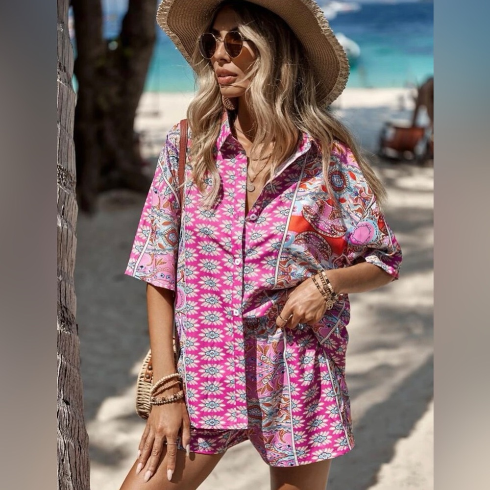 Women’s SHEIN VCAY Allover Print Drop Shoulder Shirt & Short Set